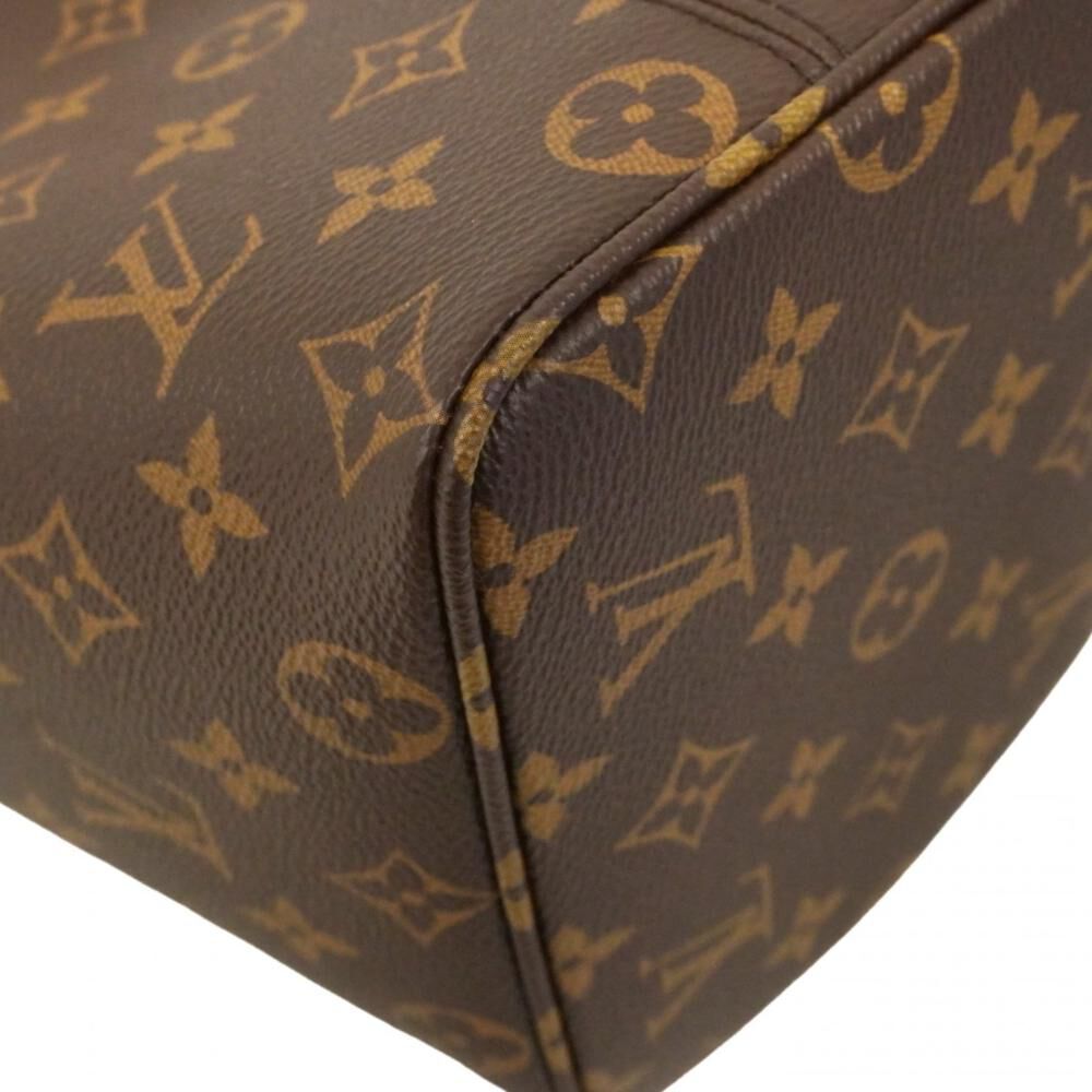 Louis Vuitton Bucket Bag