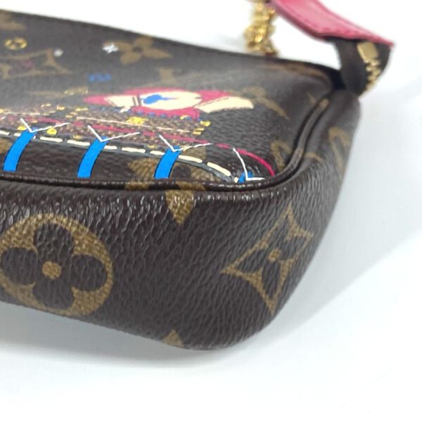 Louis Vuitton Pochette Accessoires