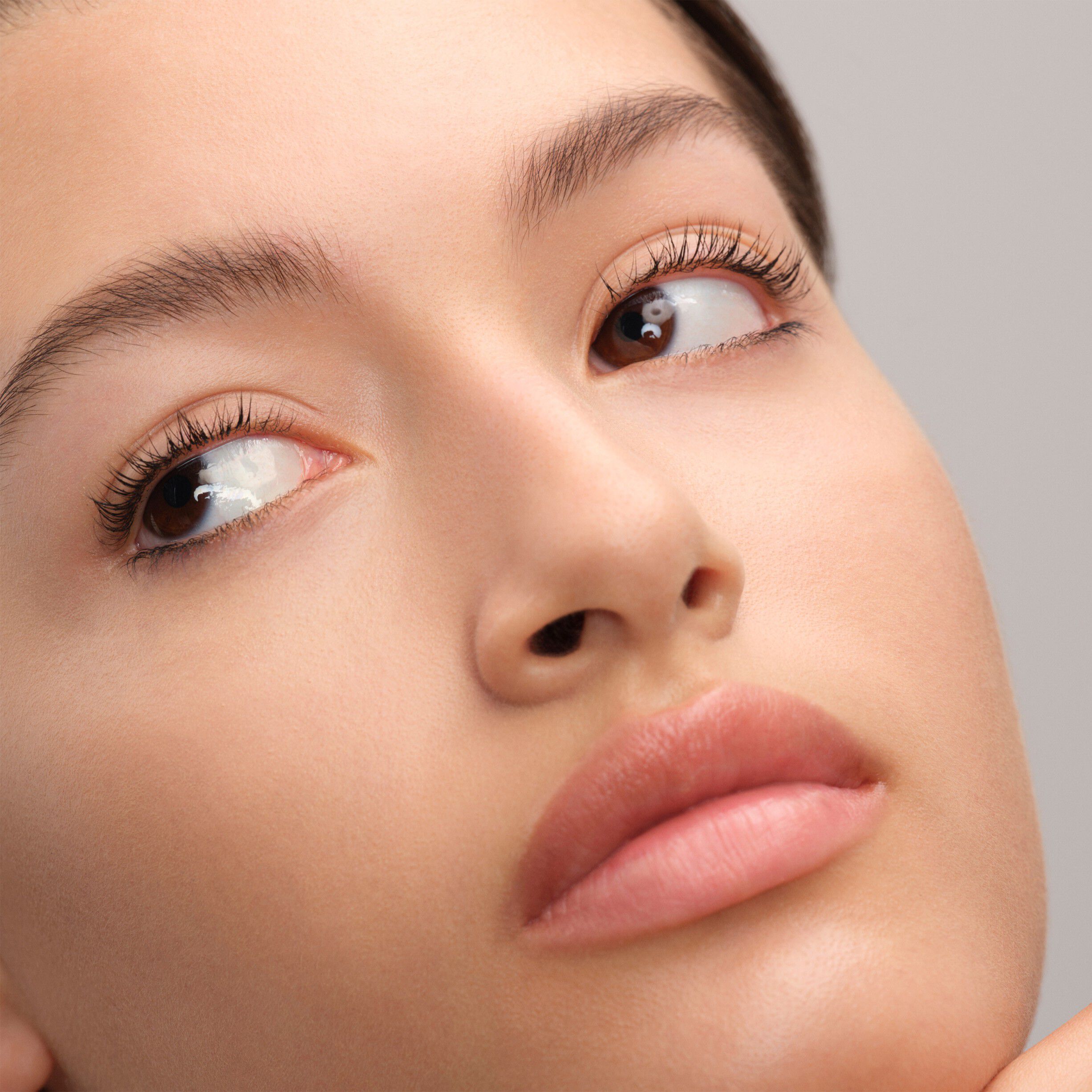 Prada Conceal Concealer - LW2