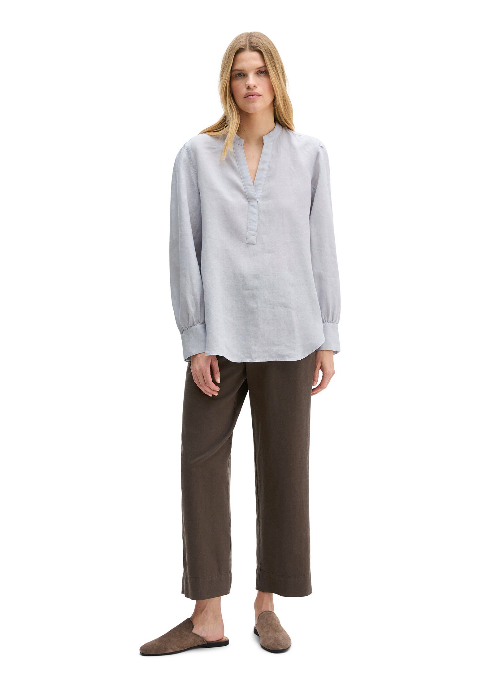 Blouse, a-shape, pleat detail at ce