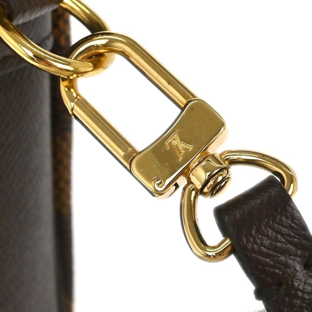 Louis Vuitton Trousse Makeup