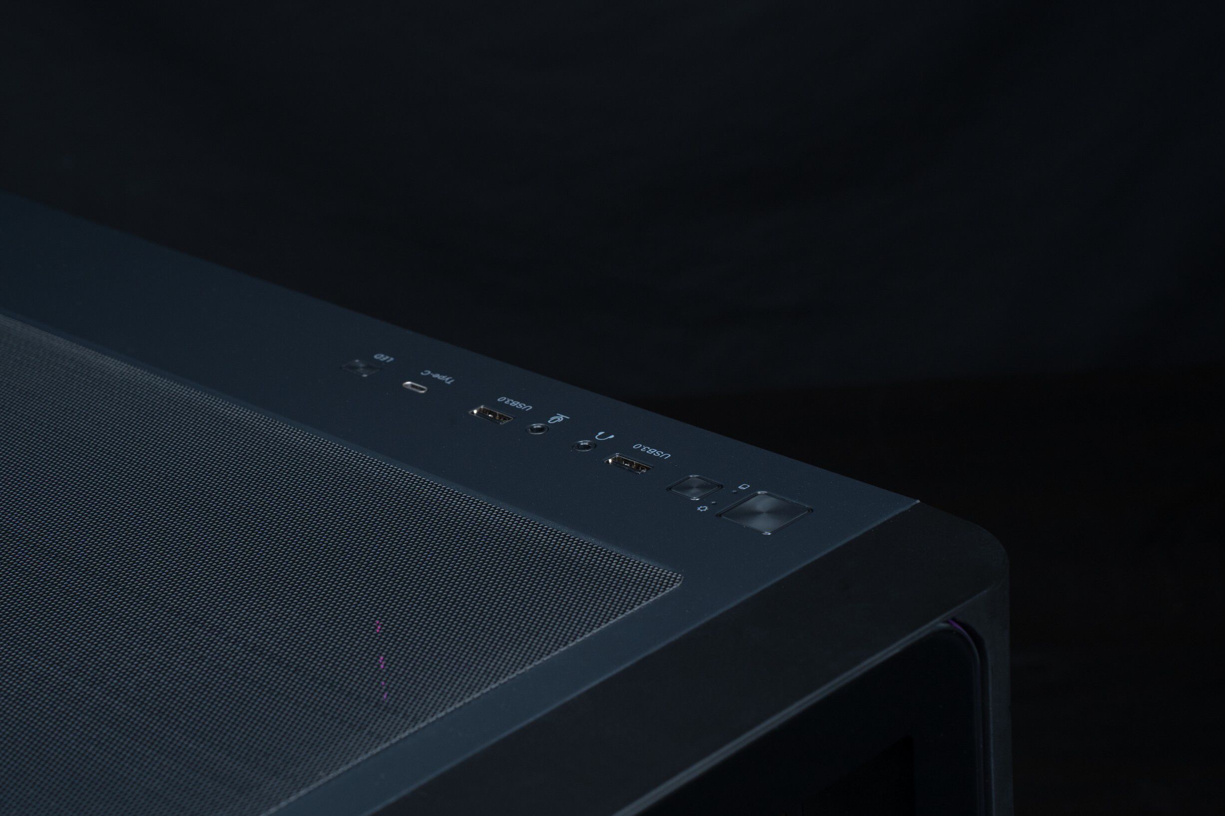 Shark RGBeast R710 - 5070 Gaming PC