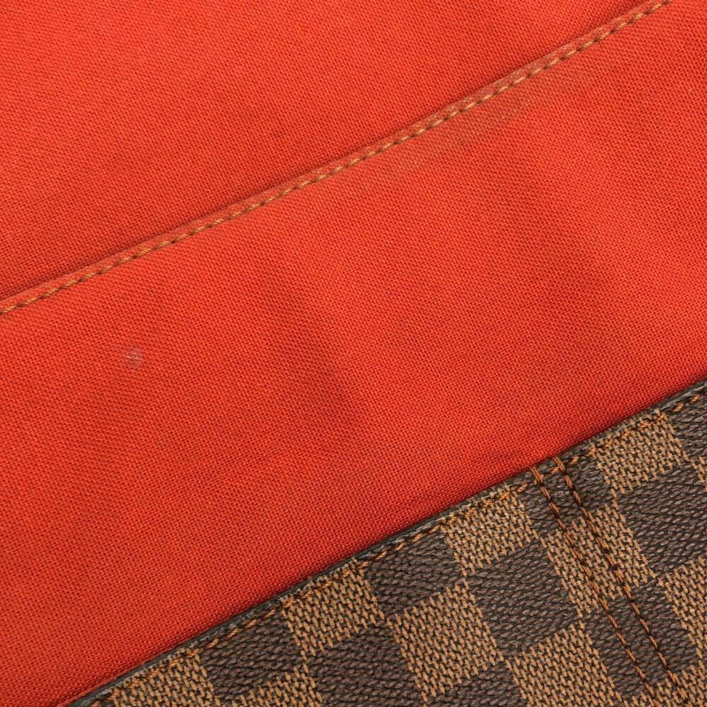 Louis Vuitton Bastille