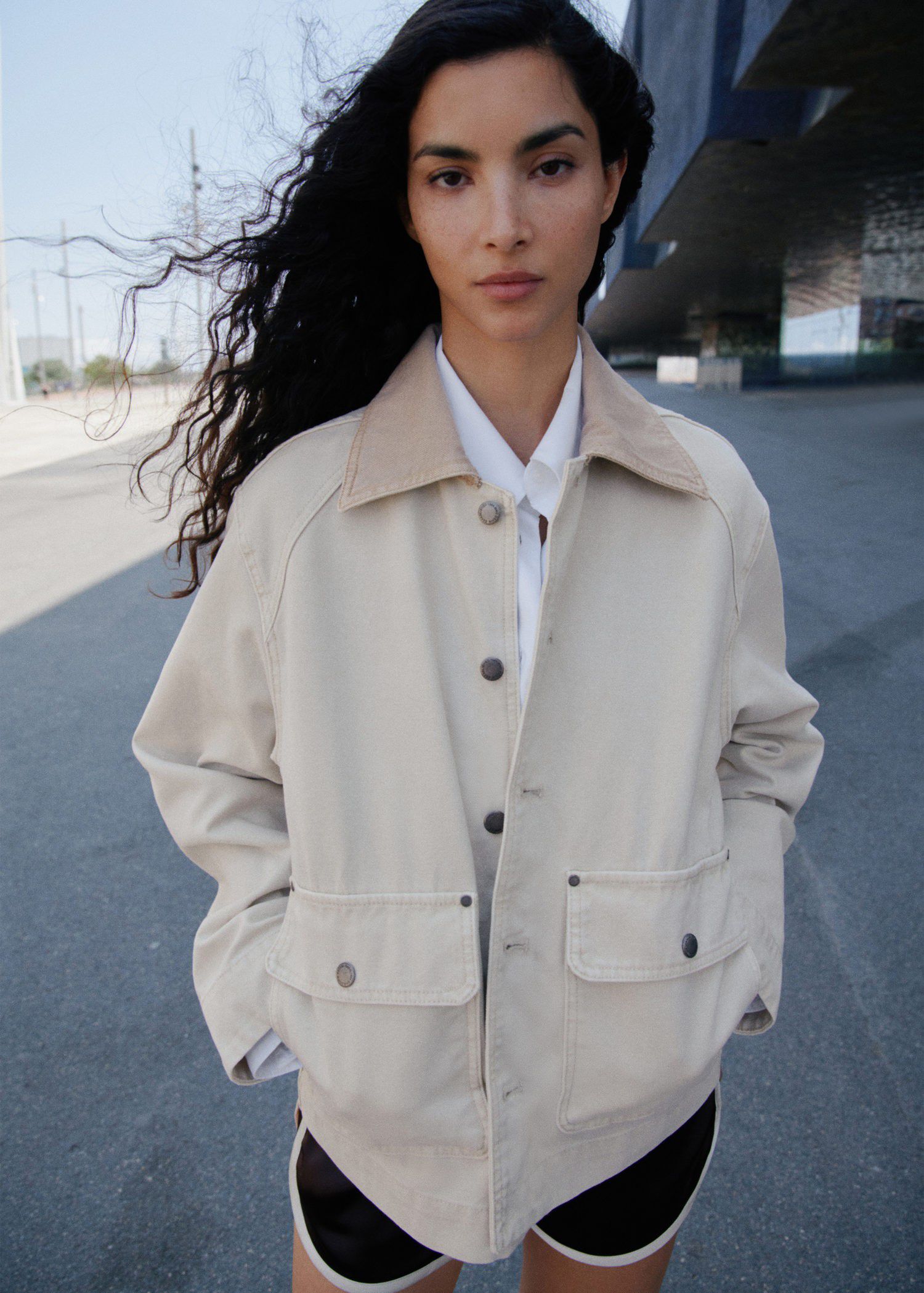 Denim parka with contrasting collar