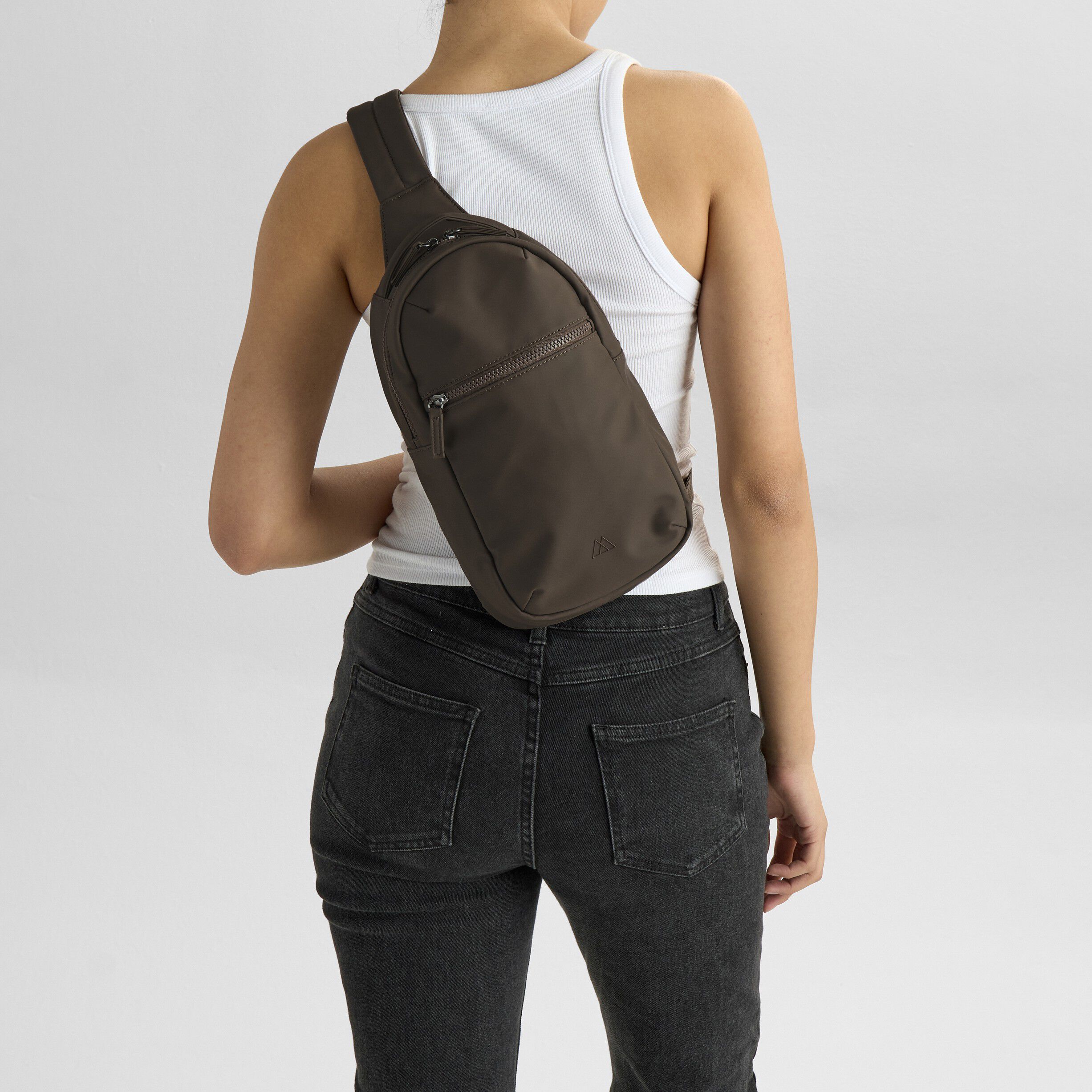 Trekmbg Sling Bag, Rubber