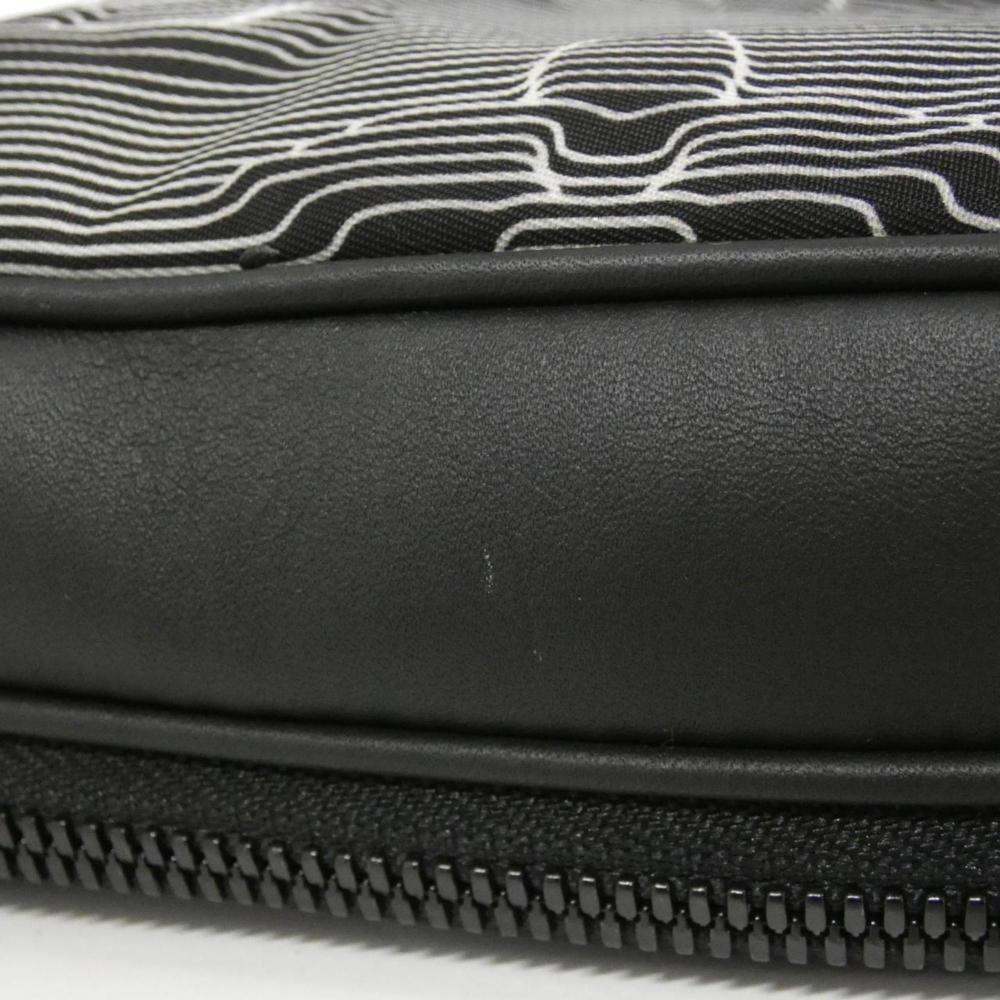 Louis Vuitton Messenger