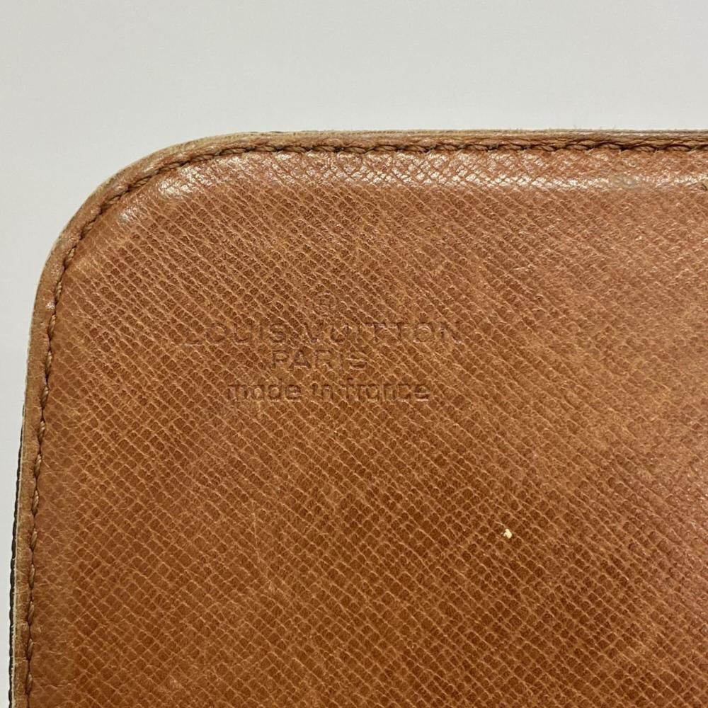 Louis Vuitton Shoulder Bags