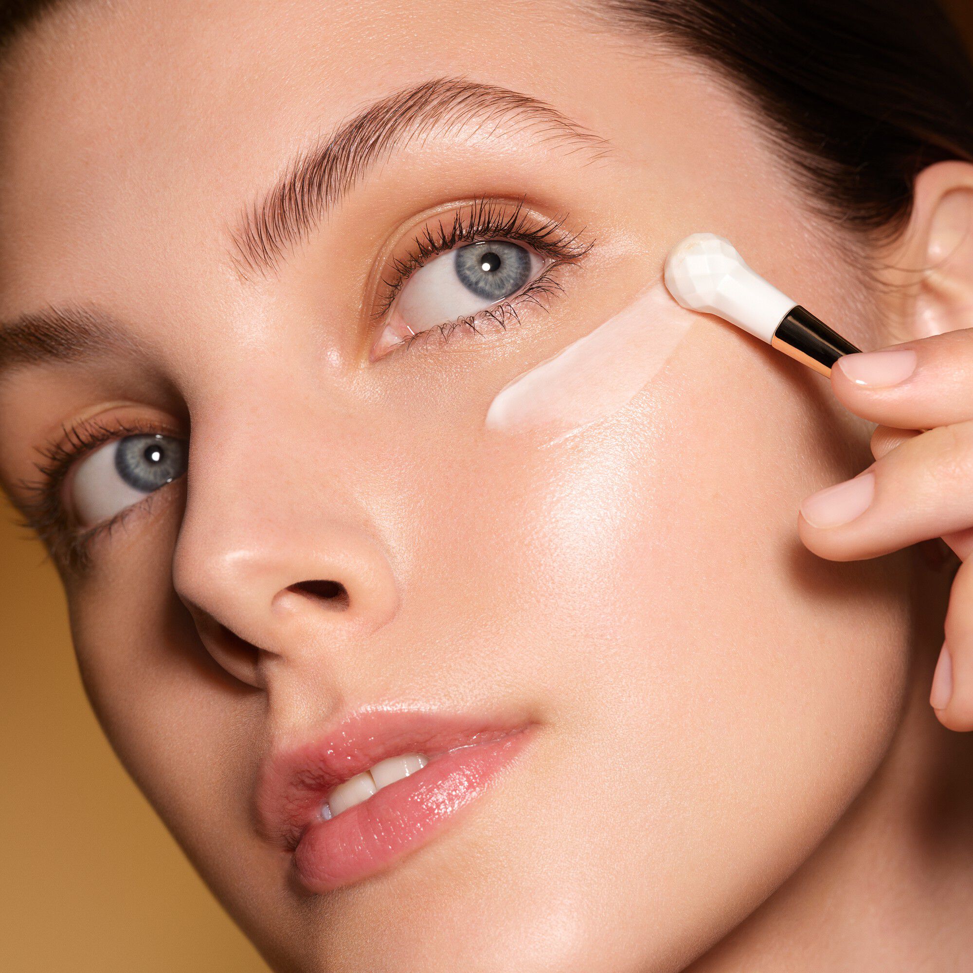 Re-Nutriv Ultimate Diamond Age Reversal Eye Cream