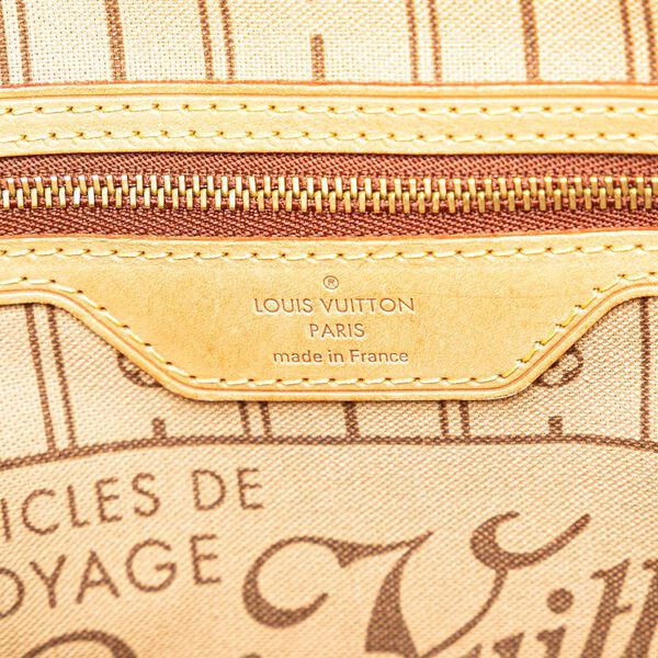 Louis Vuitton Neverfull