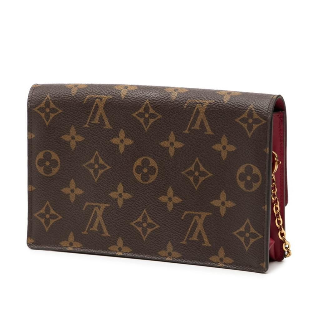 Louis Vuitton Shoulder Bags