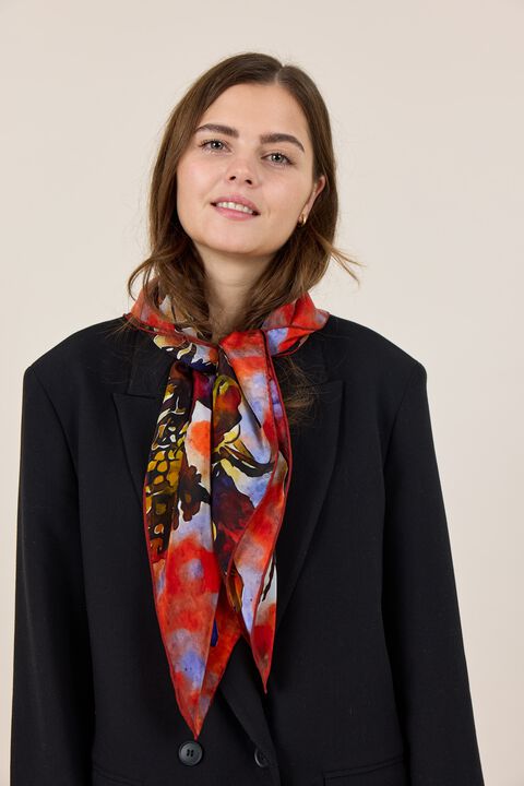 FALL BOUQUET Scarf