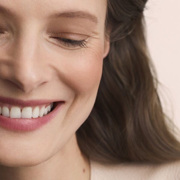 Rose Hermès, silky blush powder refill, Rose Ambré