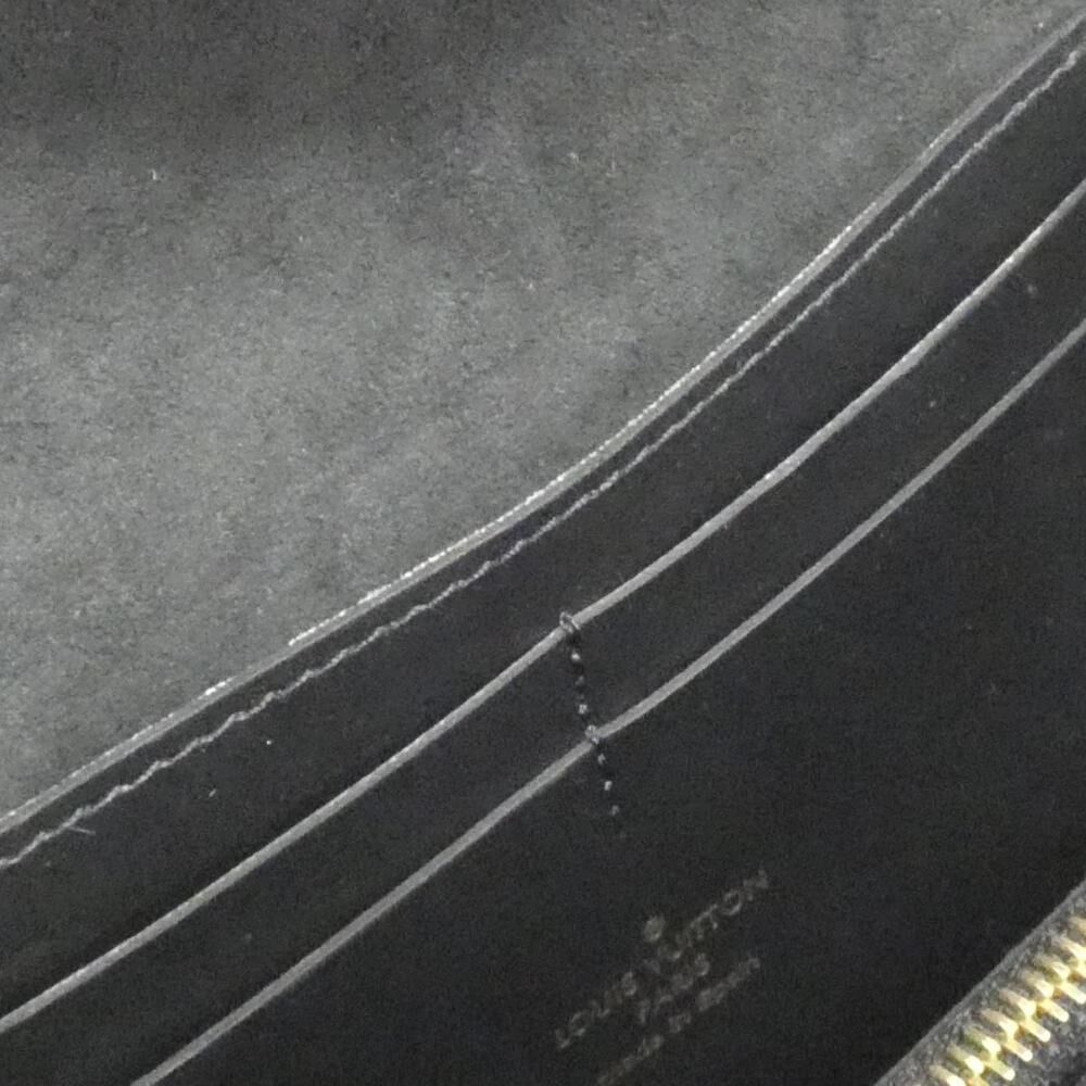 Louis Vuitton Dauphine