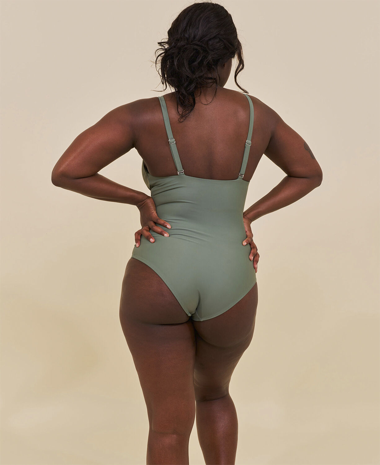 Medewi draperad baddr&auml;kt