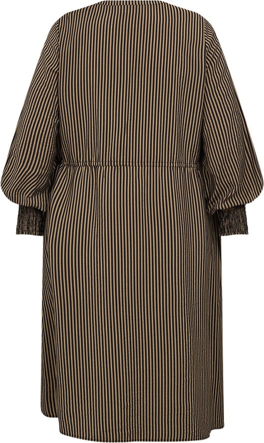 Curvy WA-GENTINA 4 Kjole Mørk sand