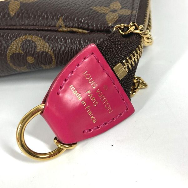 Louis Vuitton Pochette Accessoires