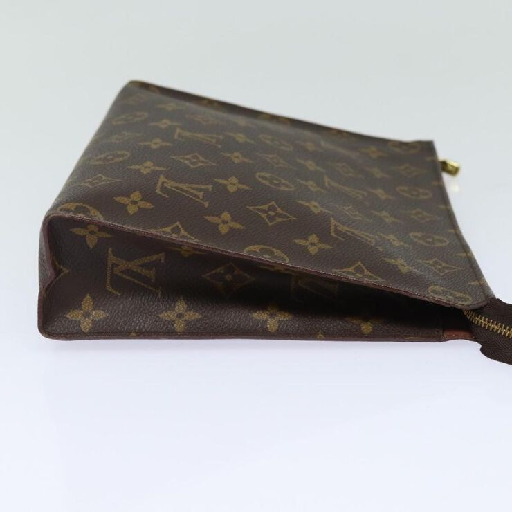 Louis Vuitton Poche Toilette
