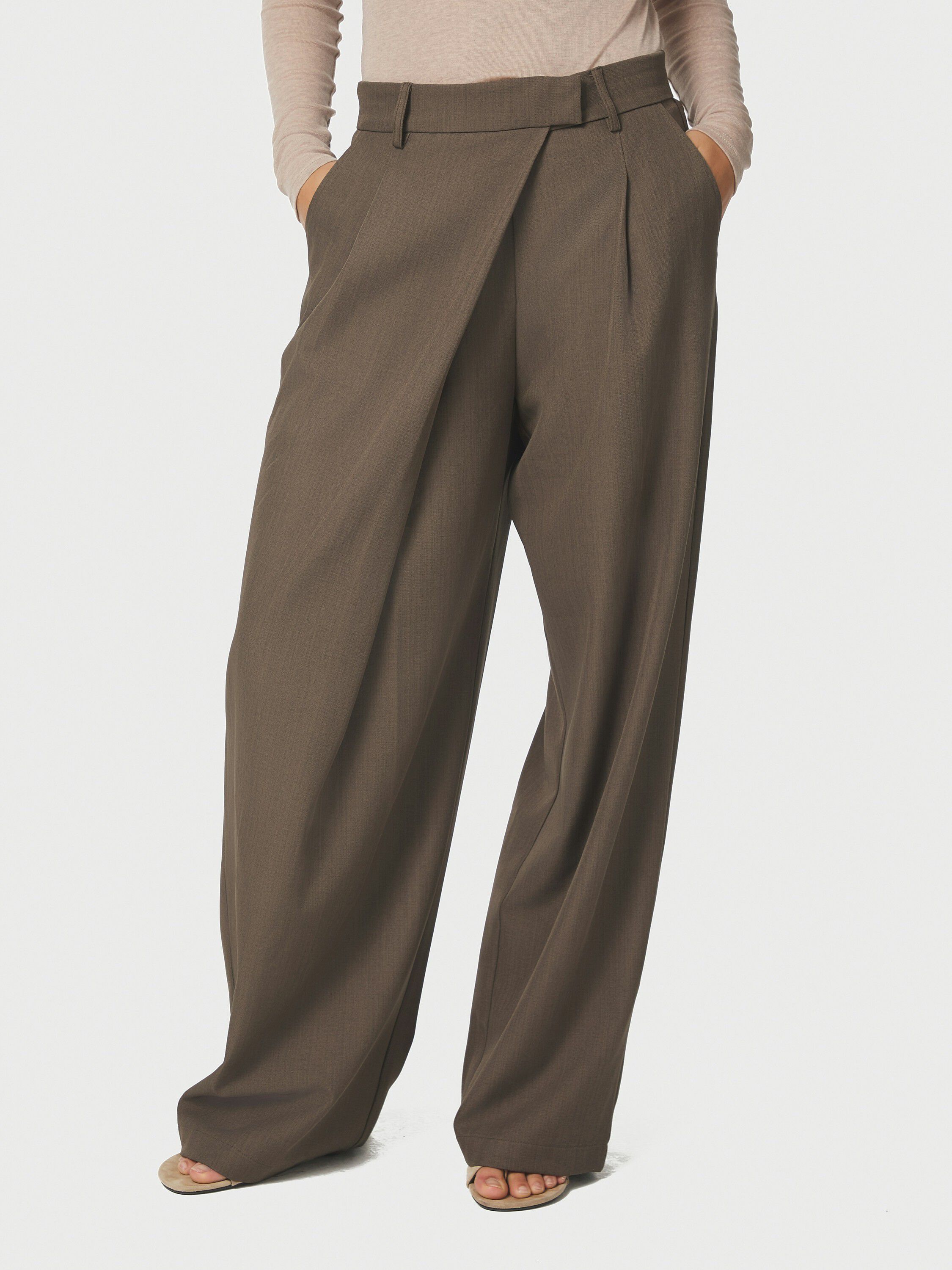 Calina Structure Wrap Pants