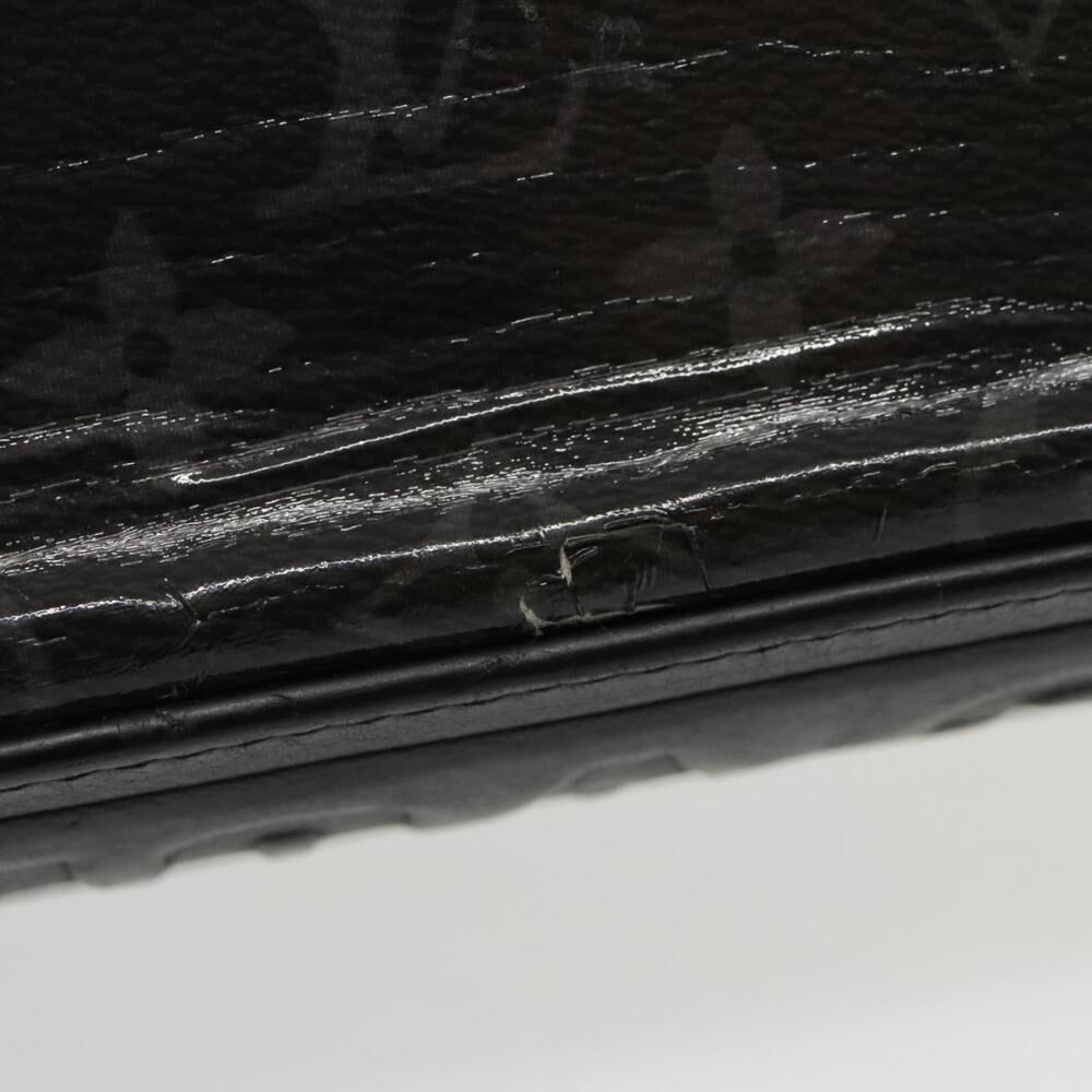 Louis Vuitton Clutch