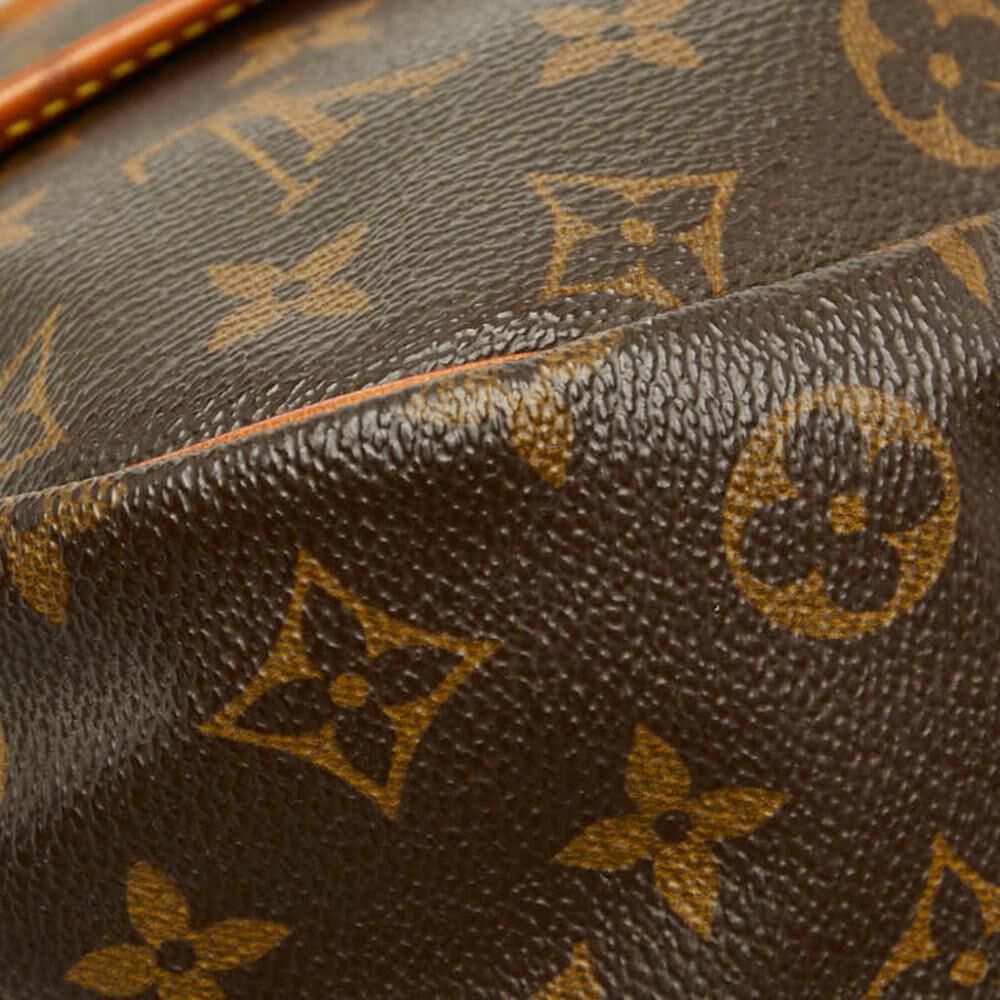 Louis Vuitton Saumur