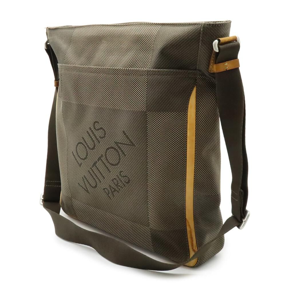 Louis Vuitton Messenger