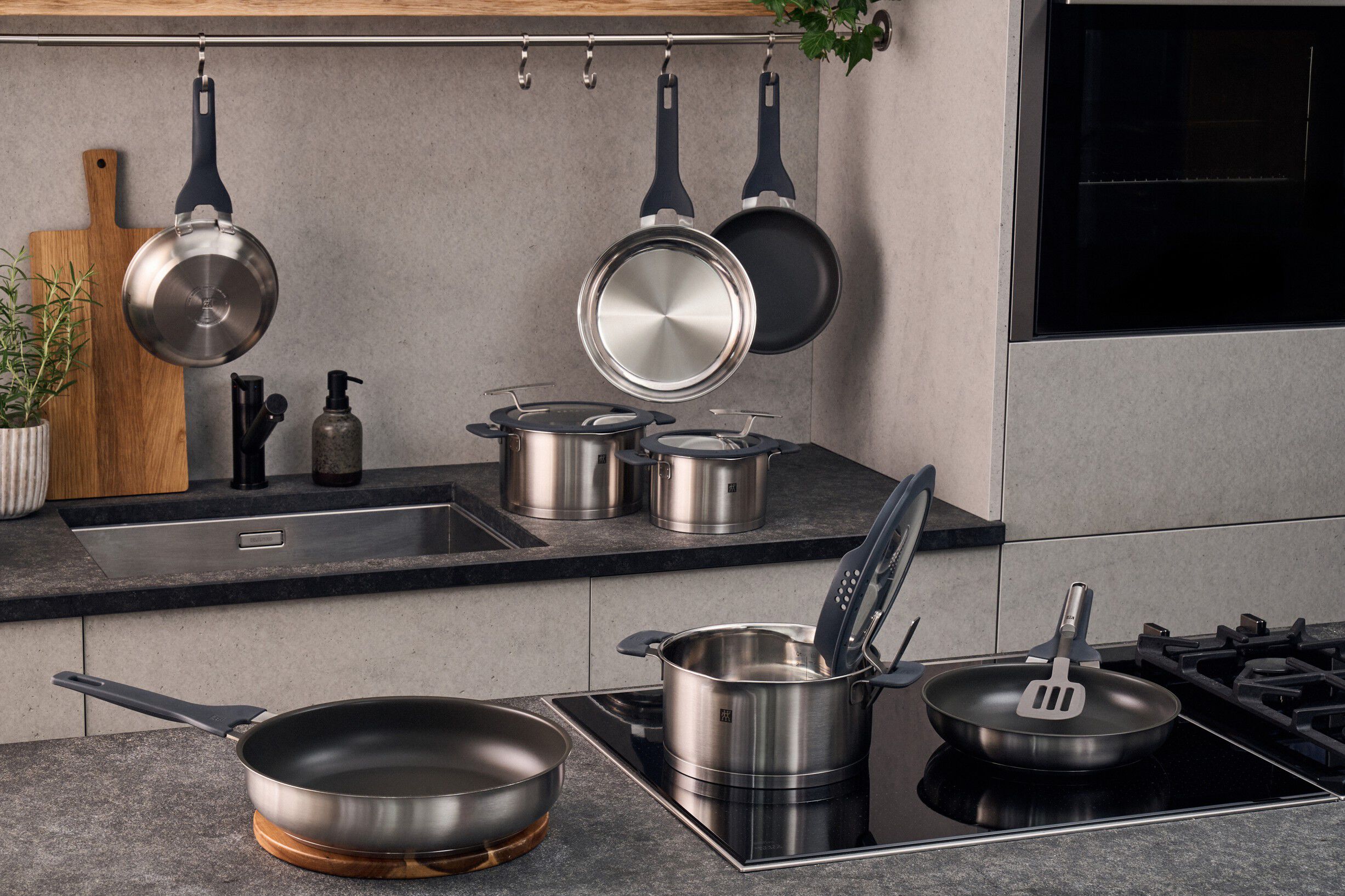 Simplify Stekpanna, 28 cm, 18/10 Rostfritt st&aring;l, Keramisk bel&auml;ggning