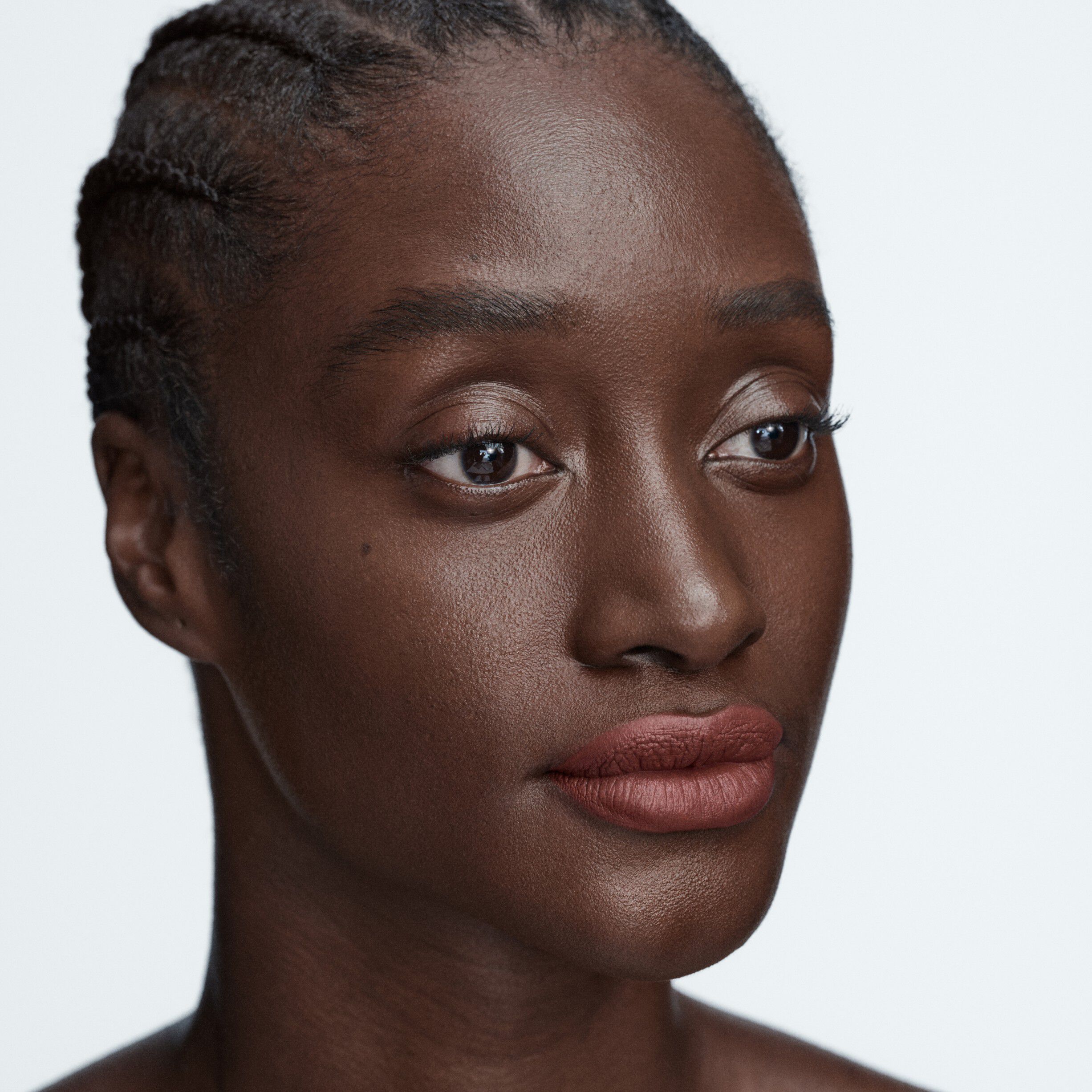 BYR LIPSTICK MATTE ATTACHED 320