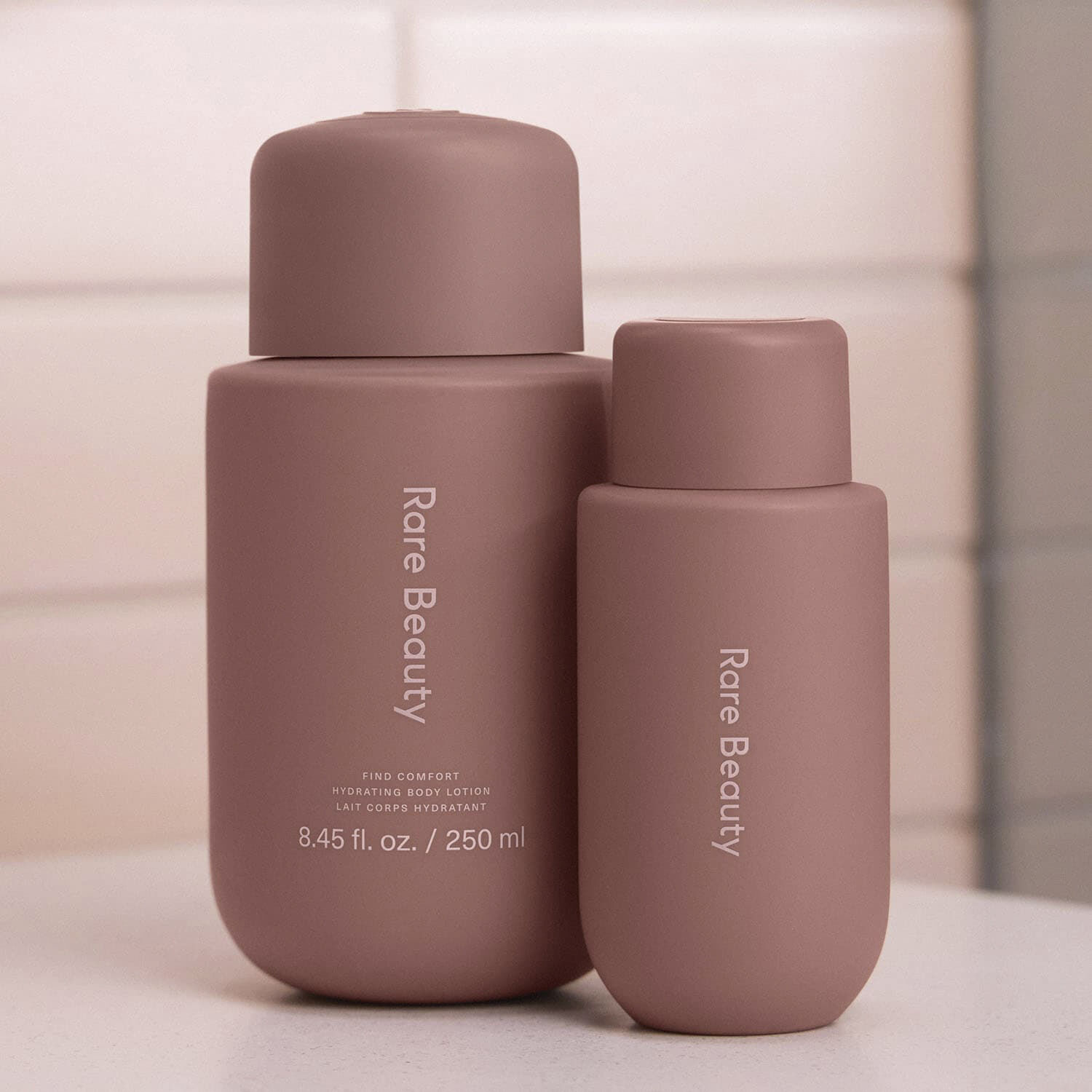 Find Comfort Mini Body Lotion - &Aring;terfuktande kroppslotion i miniformat