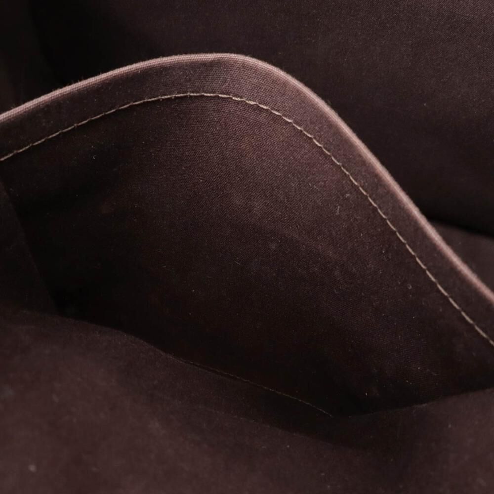 Louis Vuitton Summit Drive