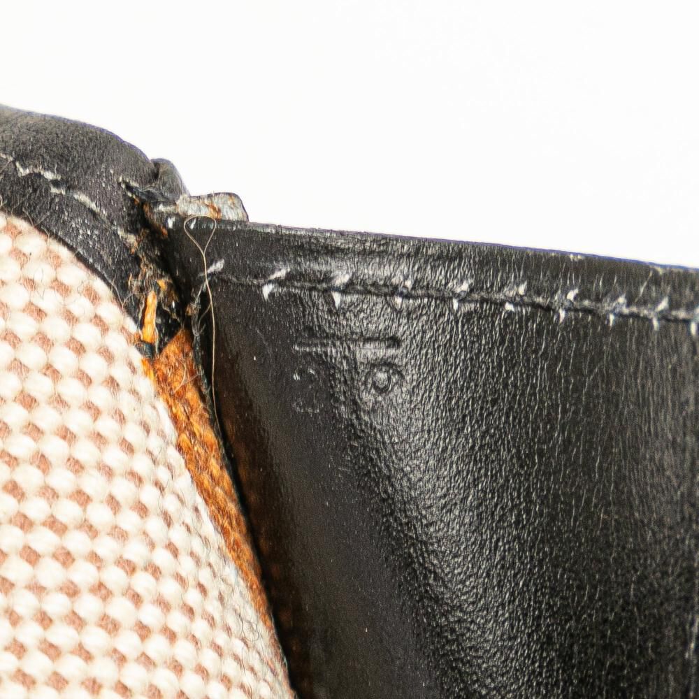 Herm&egrave;s Clutch