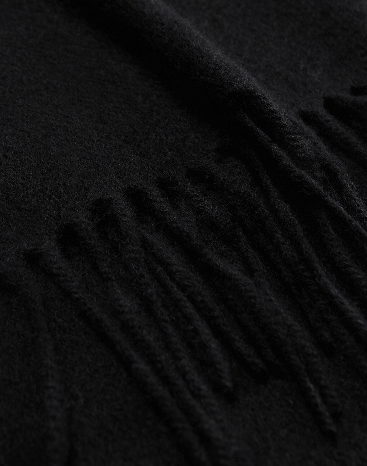 BS Kemsley scarf