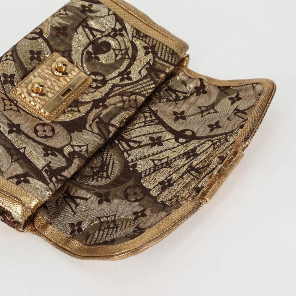 Louis Vuitton Clutch