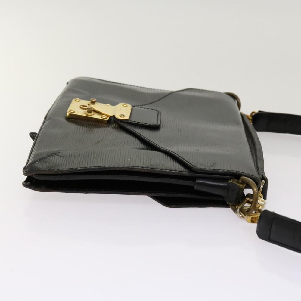 Louis Vuitton Clutch