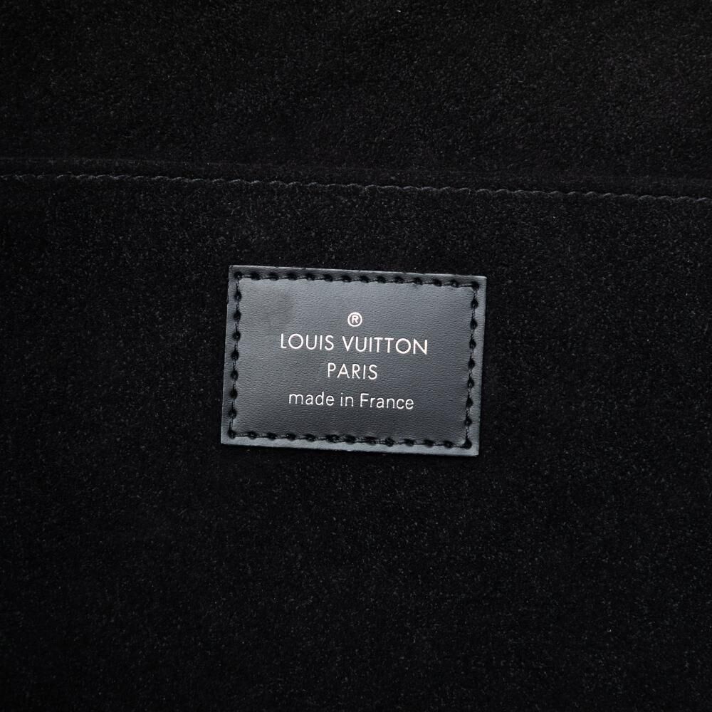 Louis Vuitton Clutch