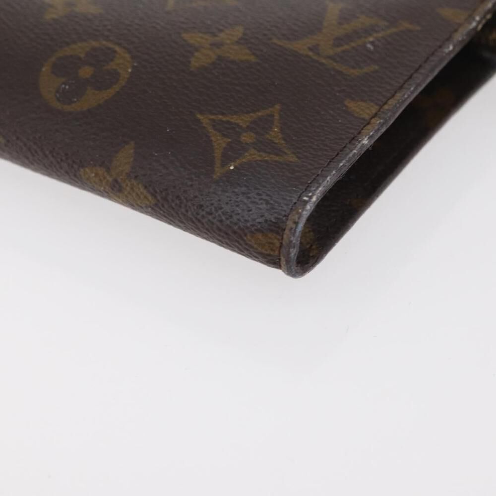 Louis Vuitton Pouch