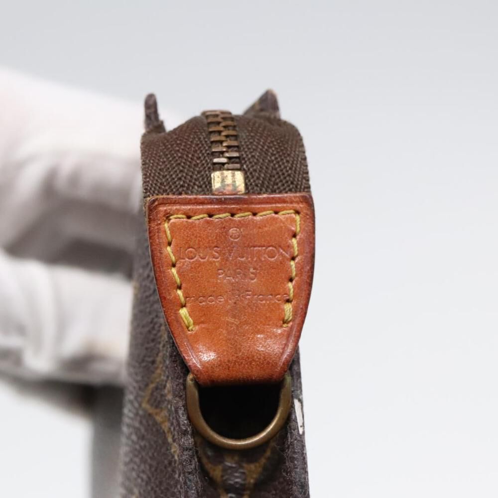 Louis Vuitton Pouch