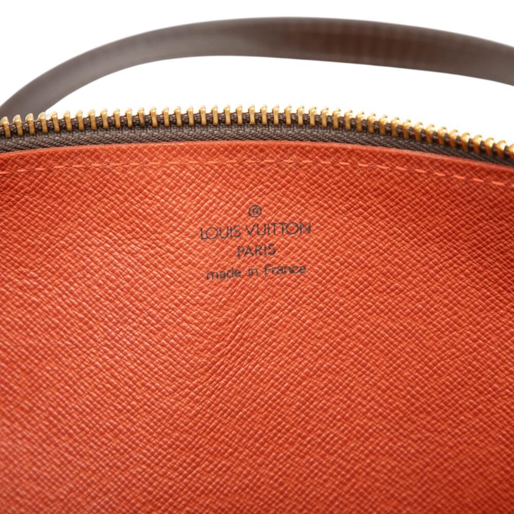 Louis Vuitton Papillon