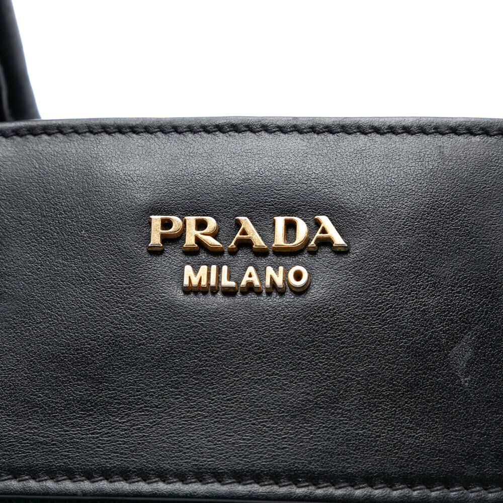 Prada Esplanade