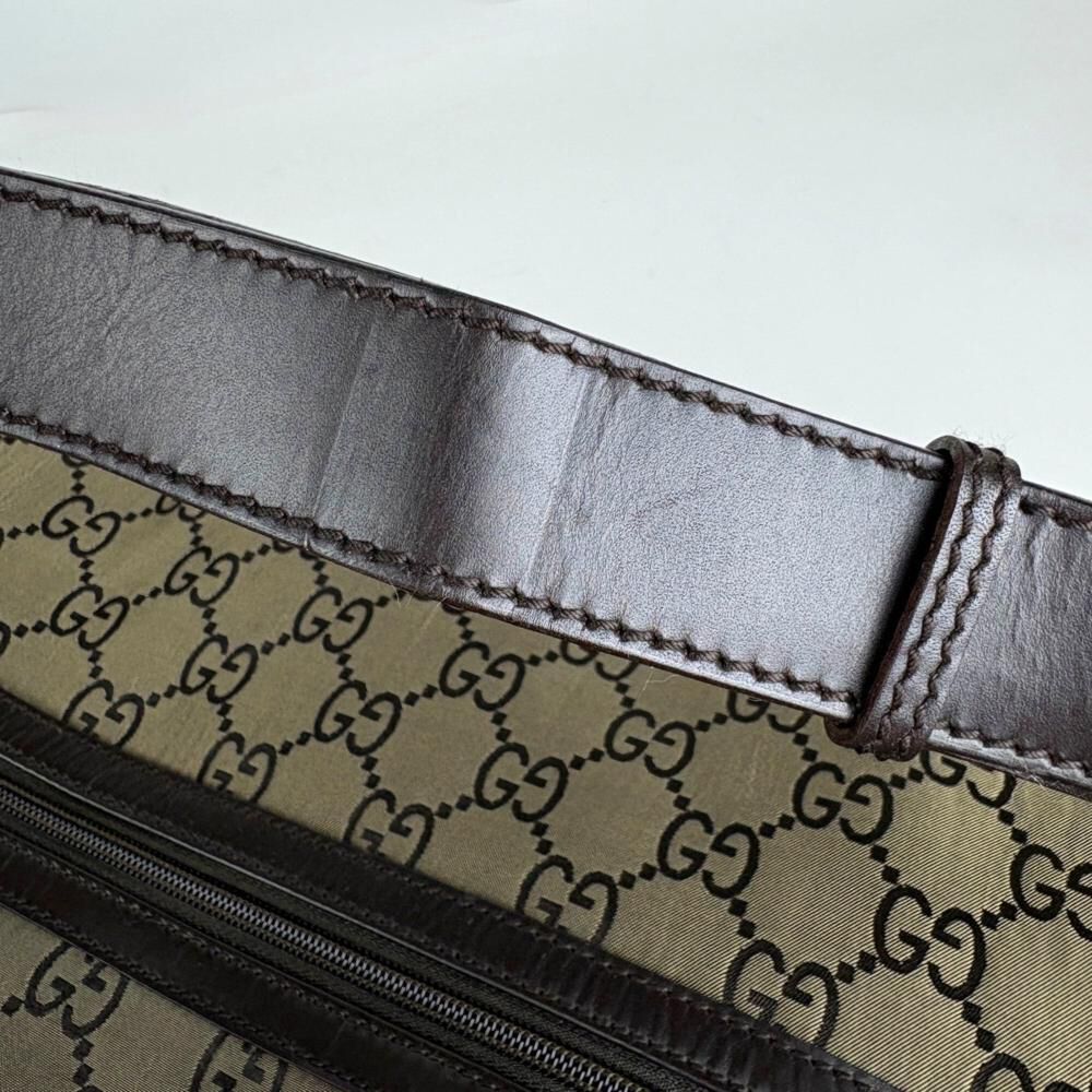 Gucci Shoulder Bag