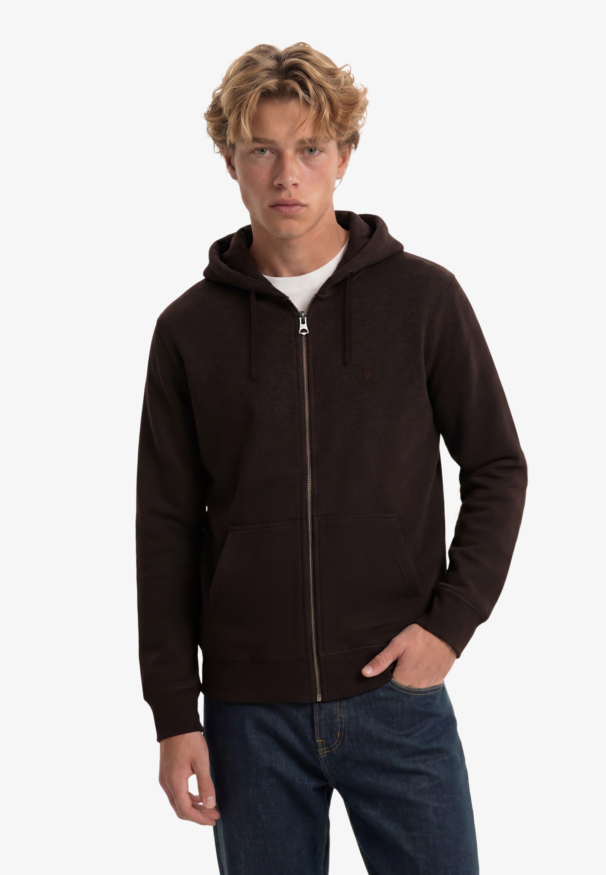 ESSENTIAL SDCO LOGO ZIPHOOD