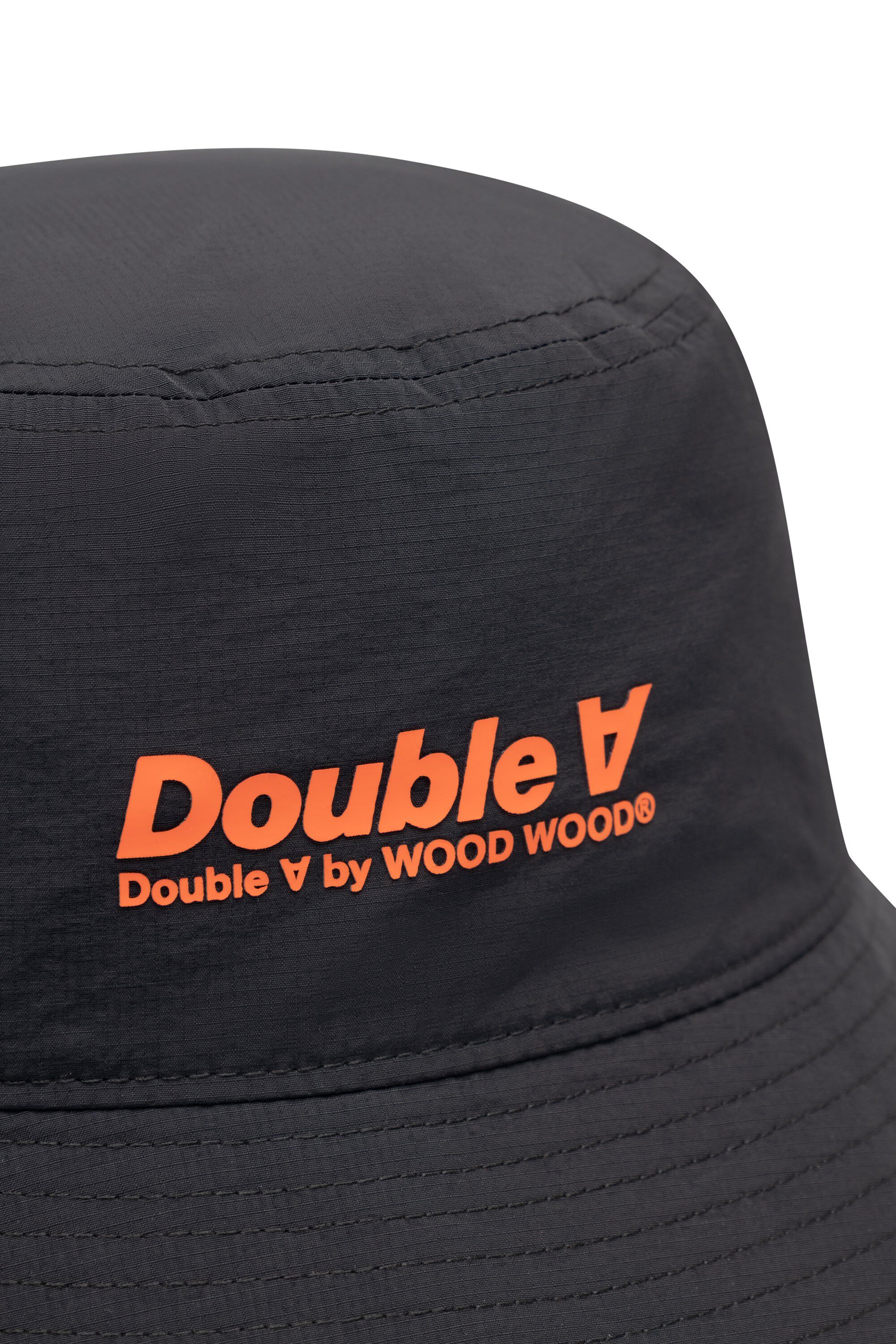 WWtech italic bucket hat 25160