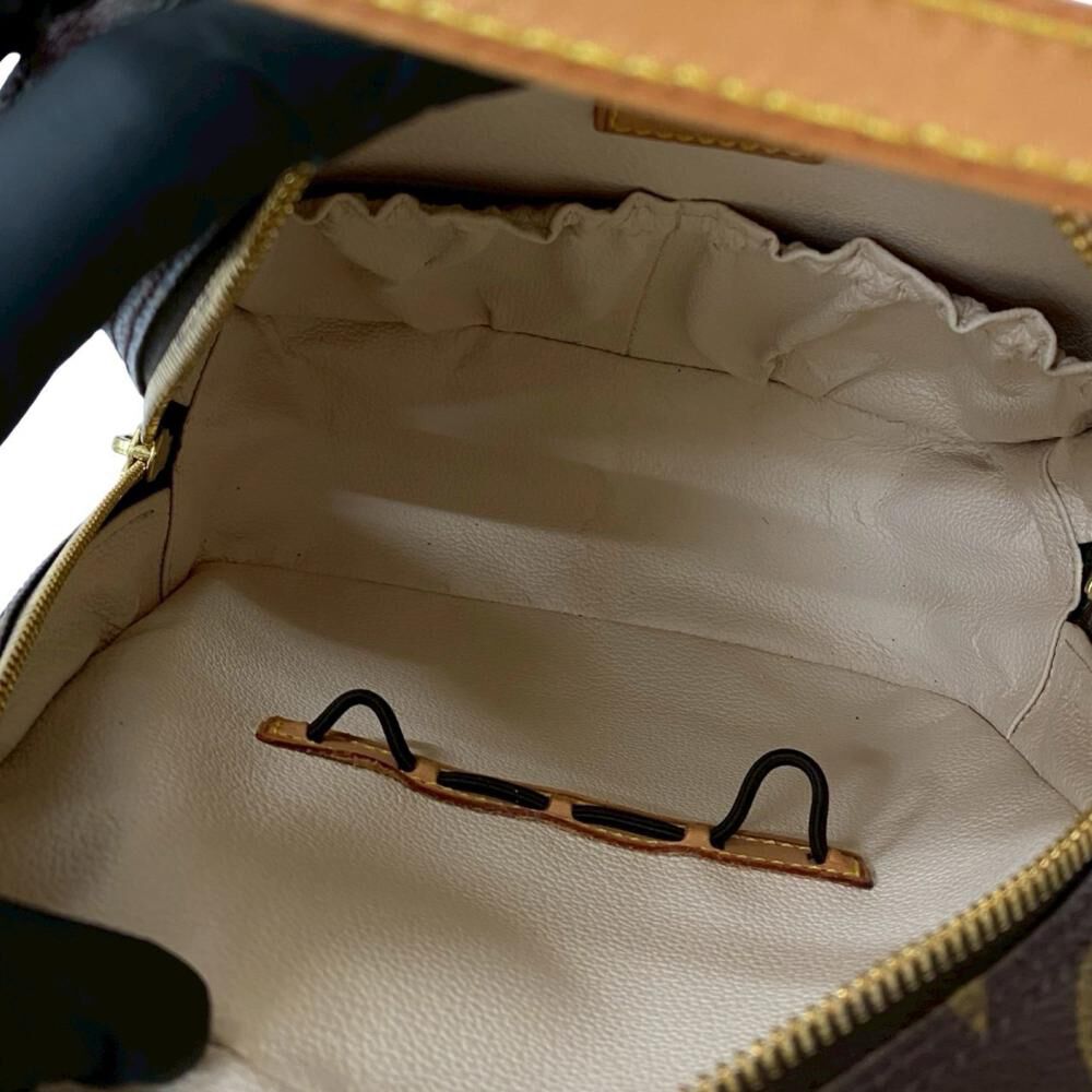 Louis Vuitton Spontini