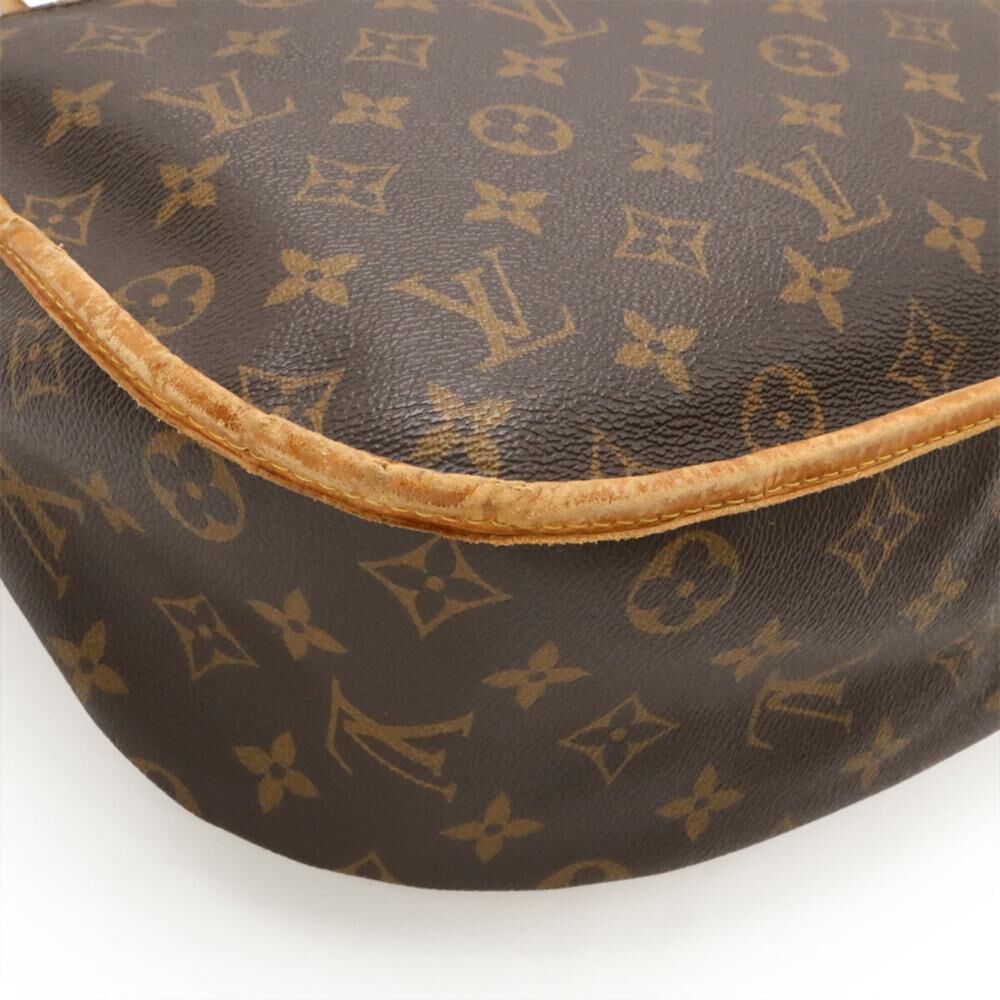 Louis Vuitton Shoulder Bags