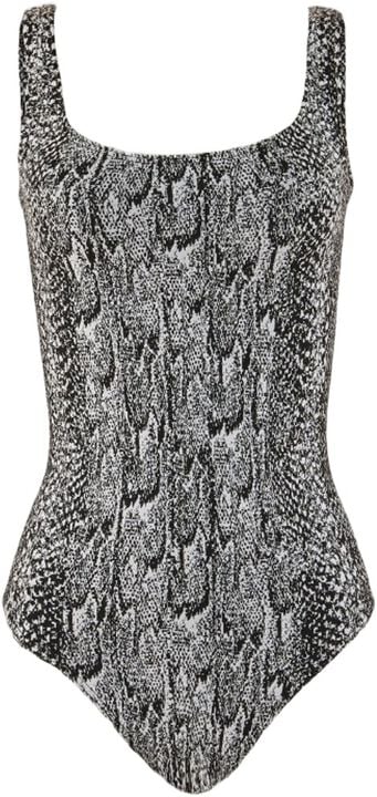 Seamless Python Body