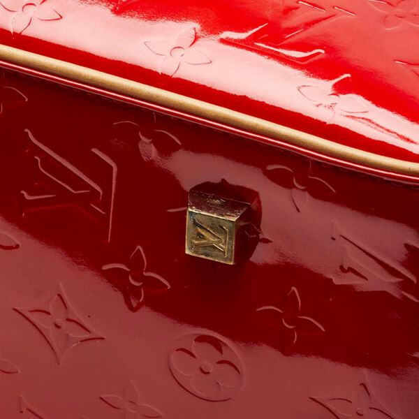 Louis Vuitton Sutton