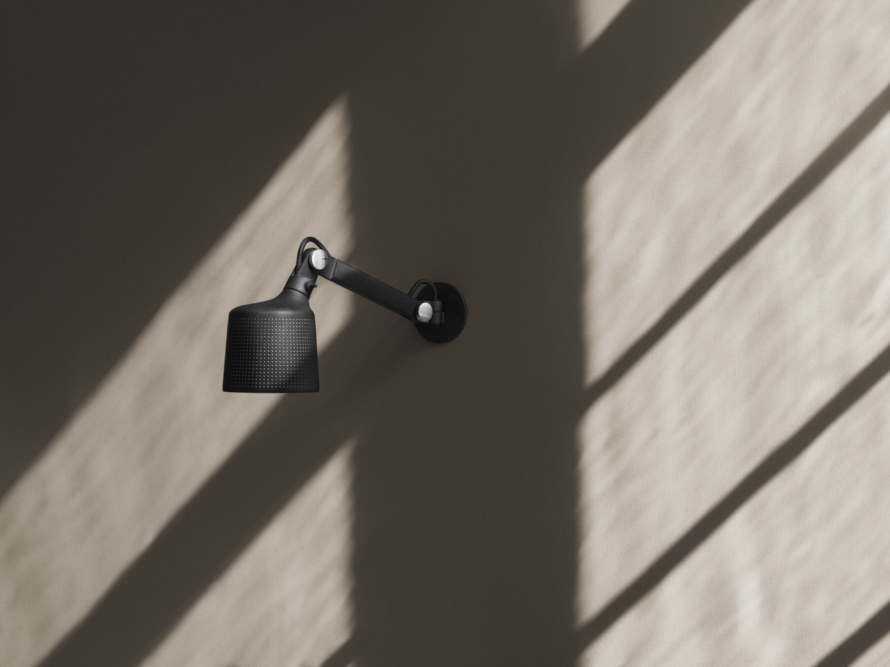 Vipp523 V&auml;gglampa Small