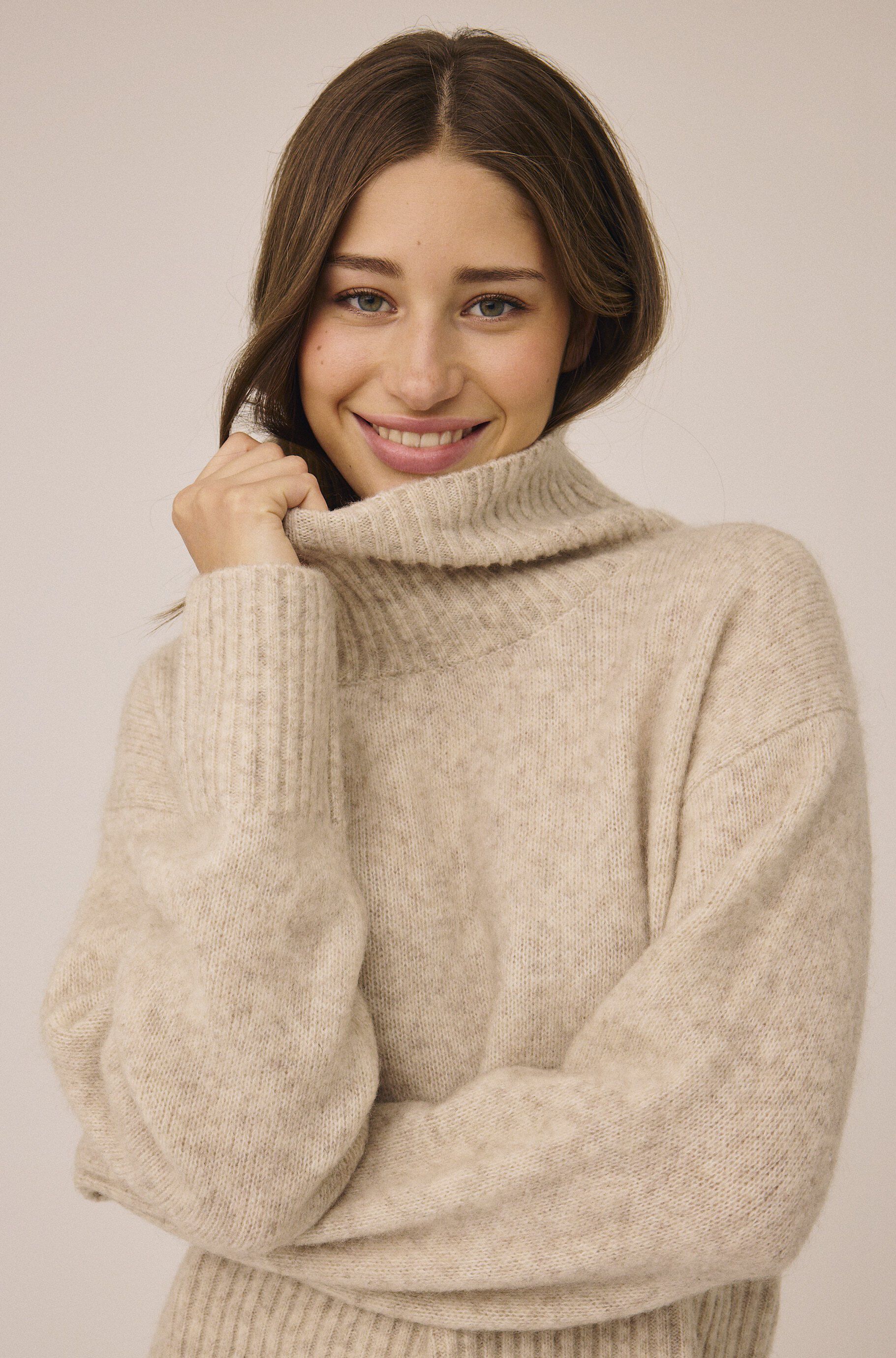 Mai 3 Highneck sweater - Mohairmix - RWS