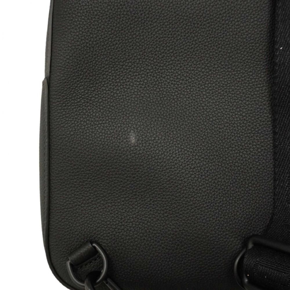 Louis Vuitton Crossbody Bag