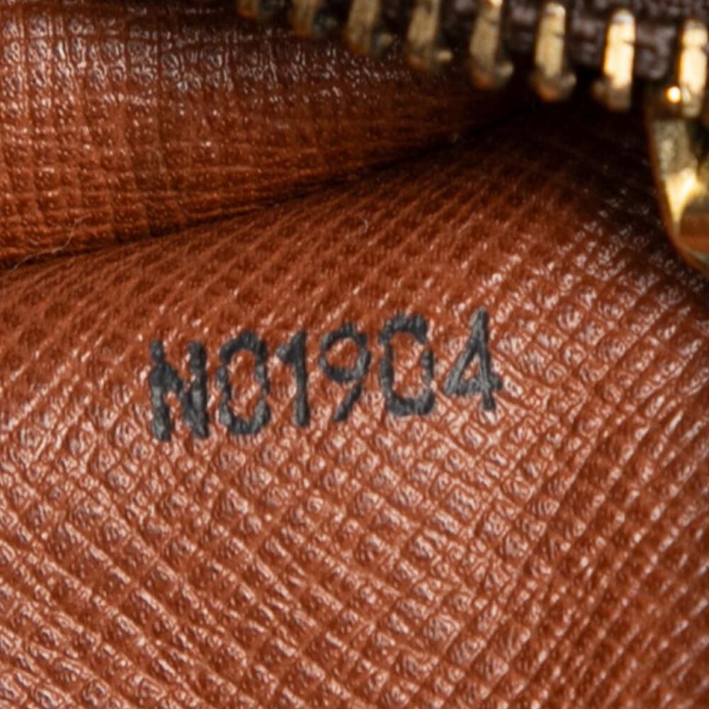Louis Vuitton Papillon