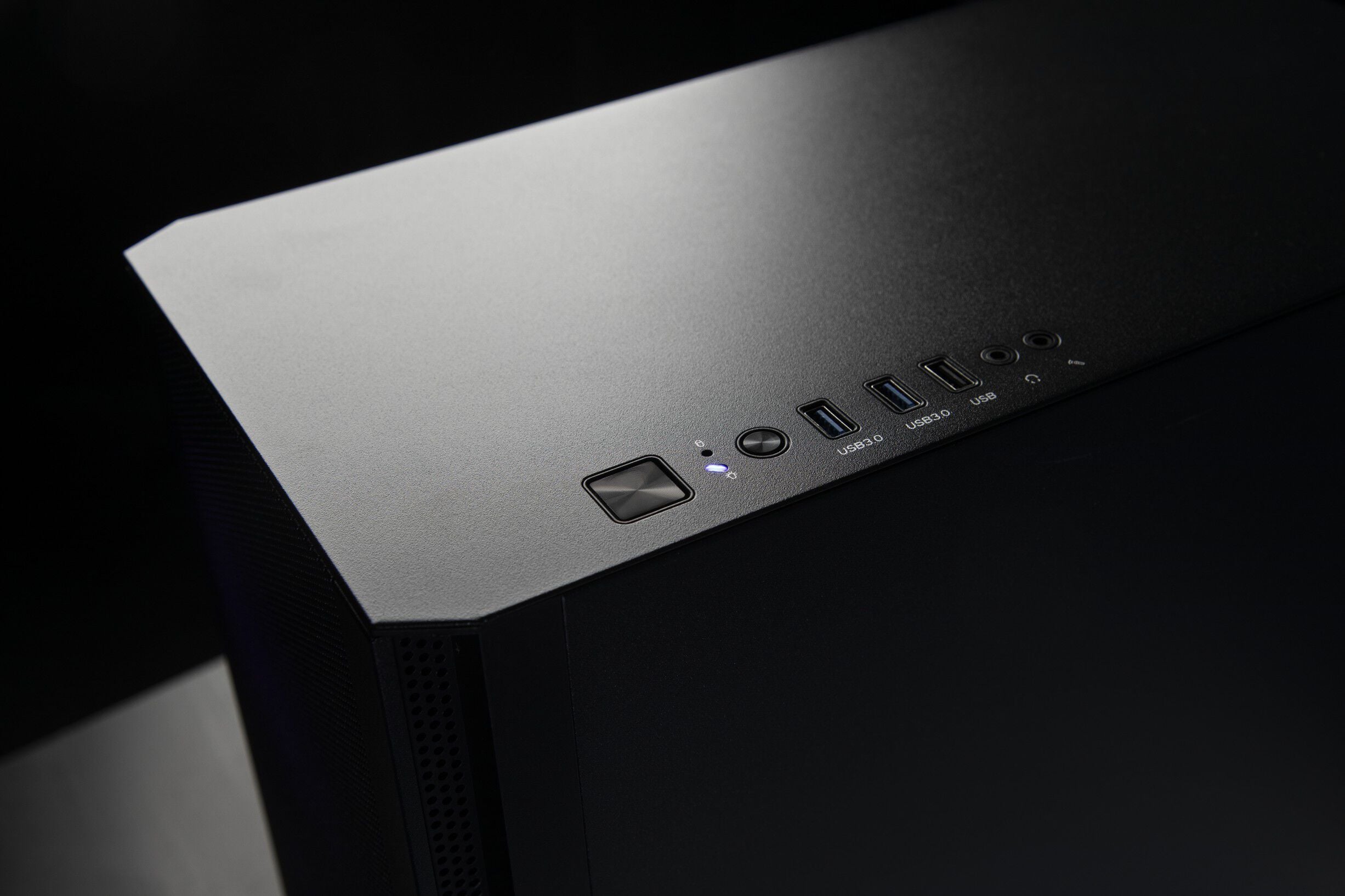 Shark Maelstrom 9060 Gaming PC